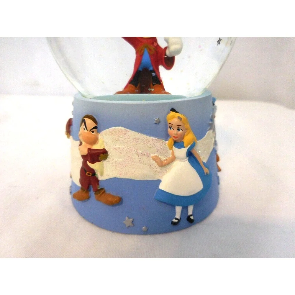 Disney Store Mickey Mouse Wizard Snow Globe Fantasia Sorcerer's Apprentice